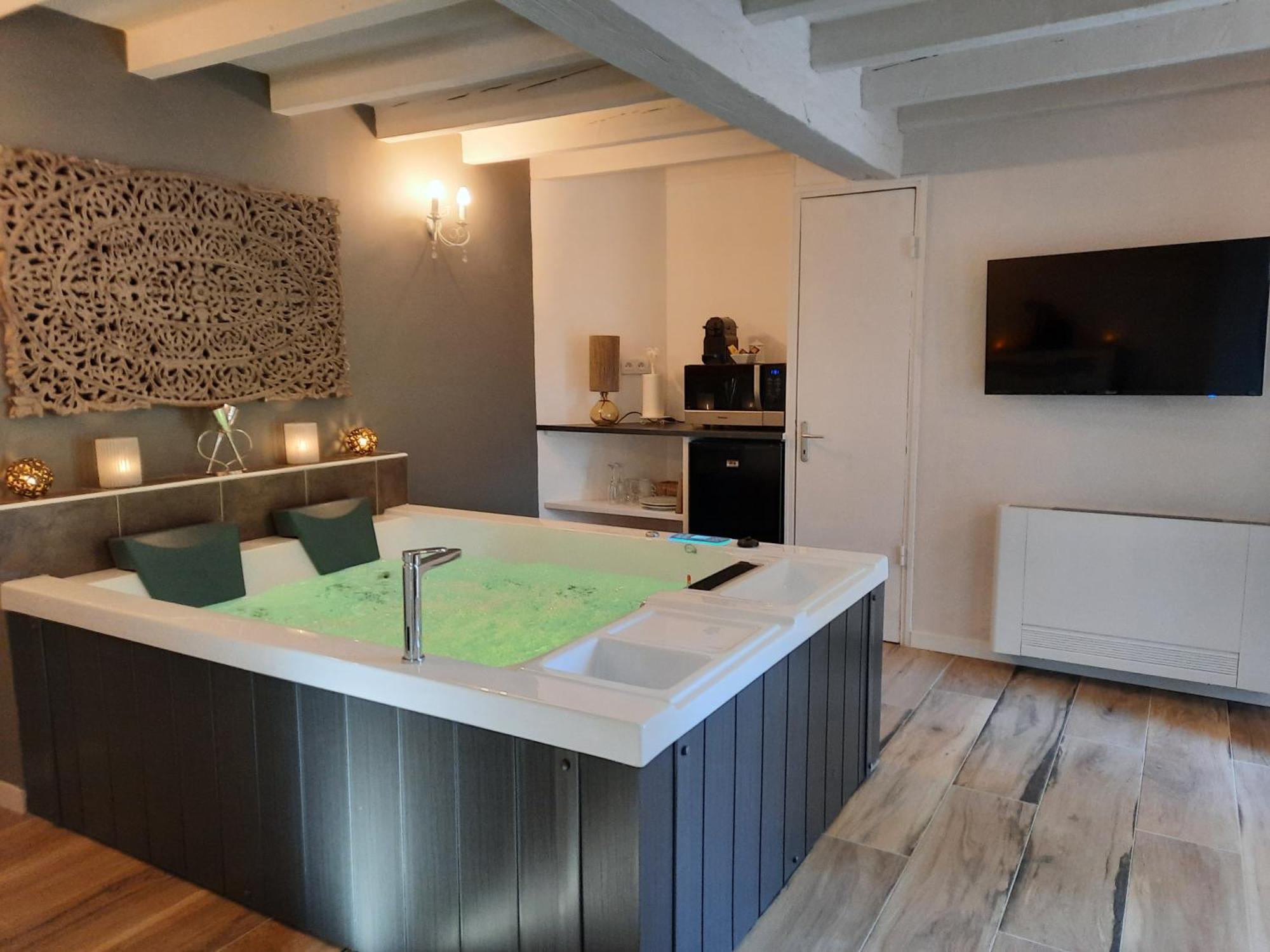 Charme Au Fil De L'Eau Hotel Vendieres Kültér fotó