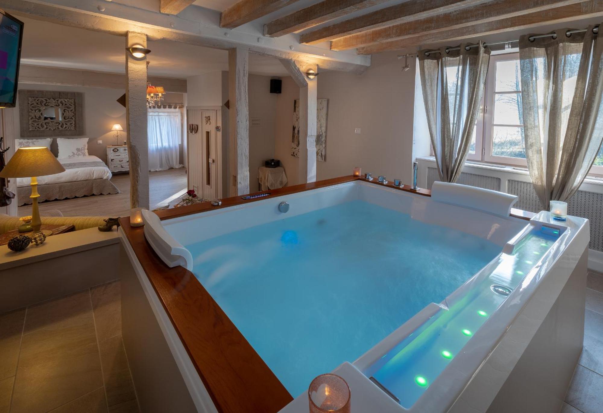 Charme Au Fil De L'Eau Hotel Vendieres Kültér fotó